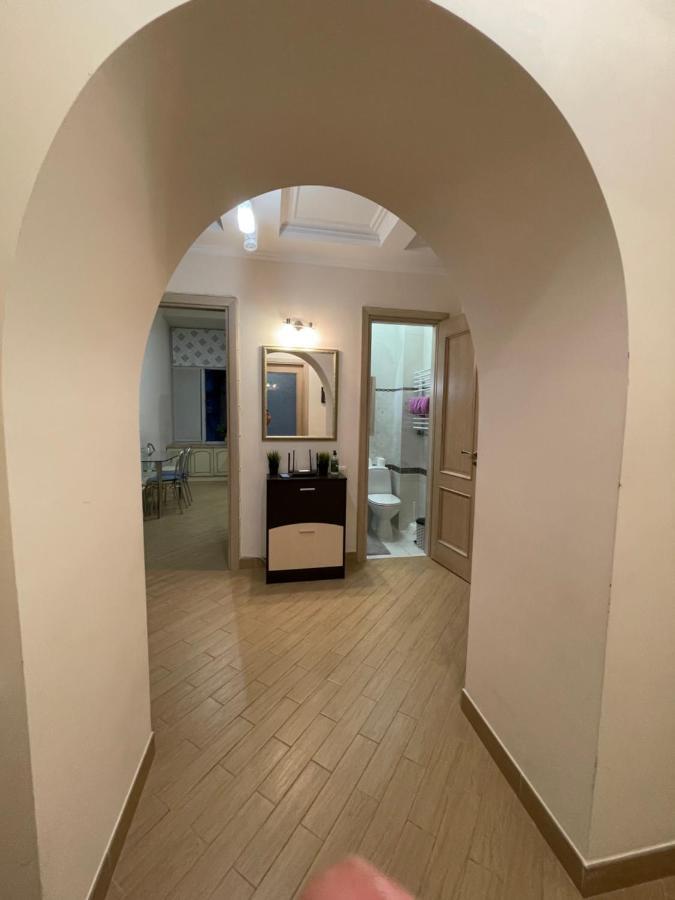 3 Rooms Apartments In The City Centr Lviv Exterior foto