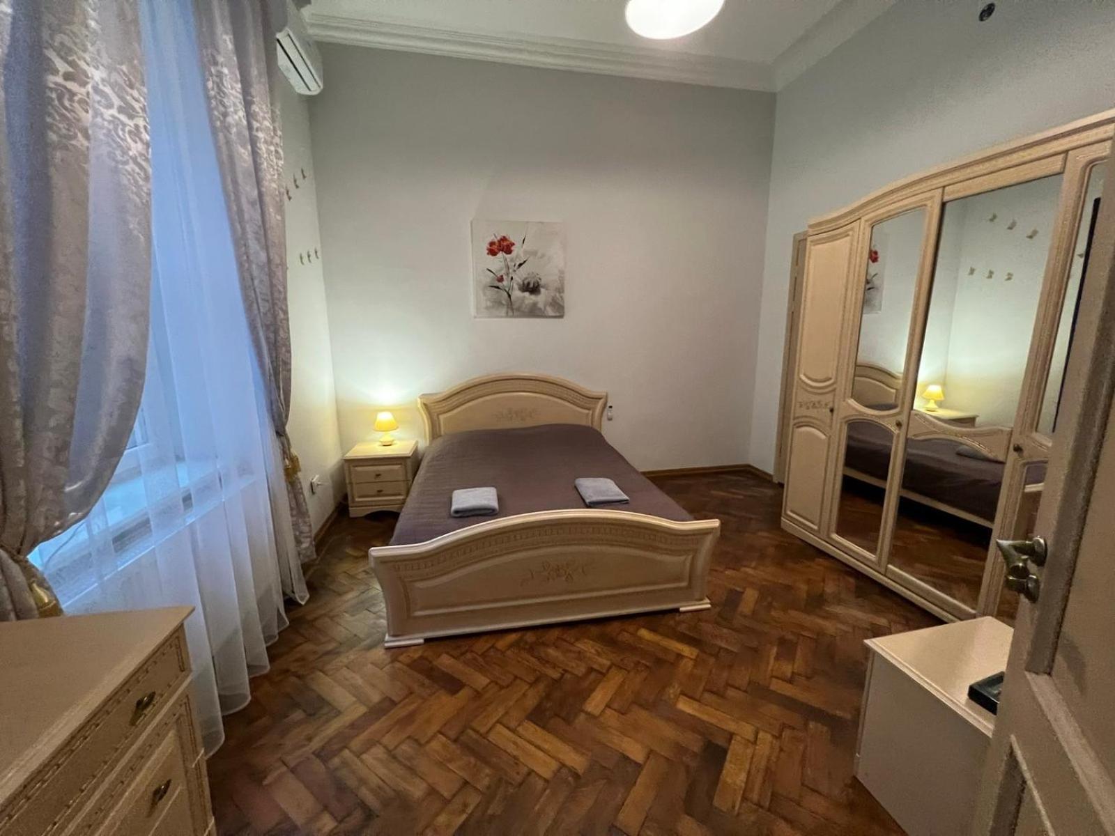 3 Rooms Apartments In The City Centr Lviv Exterior foto