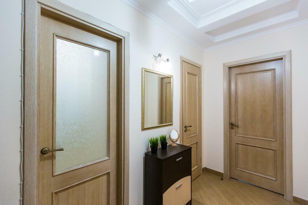 3 Rooms Apartments In The City Centr Lviv Exterior foto