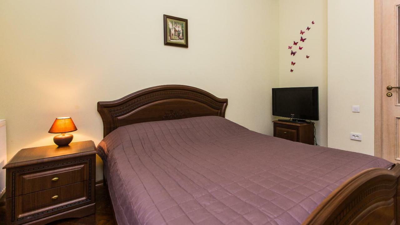 3 Rooms Apartments In The City Centr Lviv Exterior foto