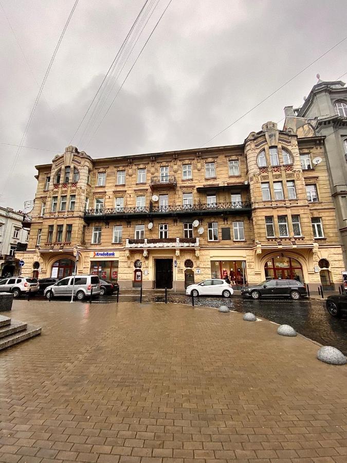3 Rooms Apartments In The City Centr Lviv Exterior foto